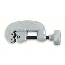 Stanley Black & Decker
        
        Tube Cutter - Proto® Tubing Cutter - 3/16 in – 1 3/16, J350
