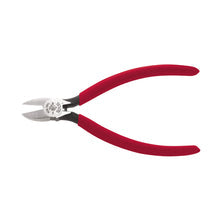 '- Klein Tools
        
        Cutting Pliers - Klein Tools Diagonal Cutting Pliers, Semi-Flush, 6", D210-6C